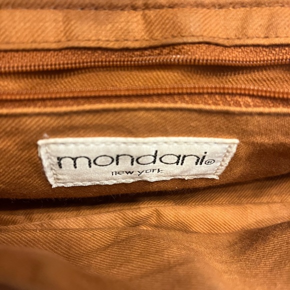 Montano New York - Simulated Leather Shoulder Bag Tan With Suede Insert - Picture 7 of 10